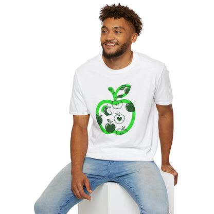 Green Apple Graphic T-Shirt — Retro Apple Pattern Tee